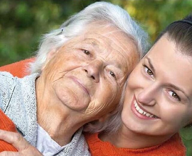 1-donations Donation d'une grand mere à sa fille