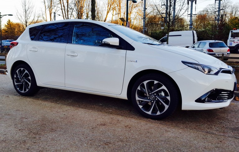 Test de l’Auris hybride : un essai plein de surprises