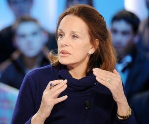 Après avoir été conseillère de Jean-Pierre Elkabbach en 2008, Catherine Nay a été intervenante au Grand journal sur la chaîne Canal+. Depuis 2007, elle est intervenue régulièrement dans "Les grandes voix d'Europe 1", "Il n'y en a pas deux comme Elle" (toujours sur Europe 1) , "Qui veut devenir président ?" sur France 4 et "C dans l'air" sur France 5.